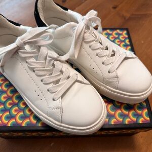 Kurt Geiger Laney sneakers